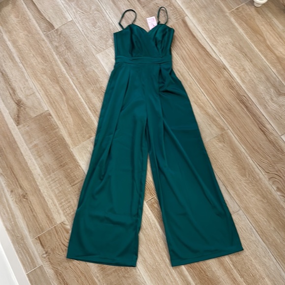 Emerald green jump suit - Picture 5 of 10